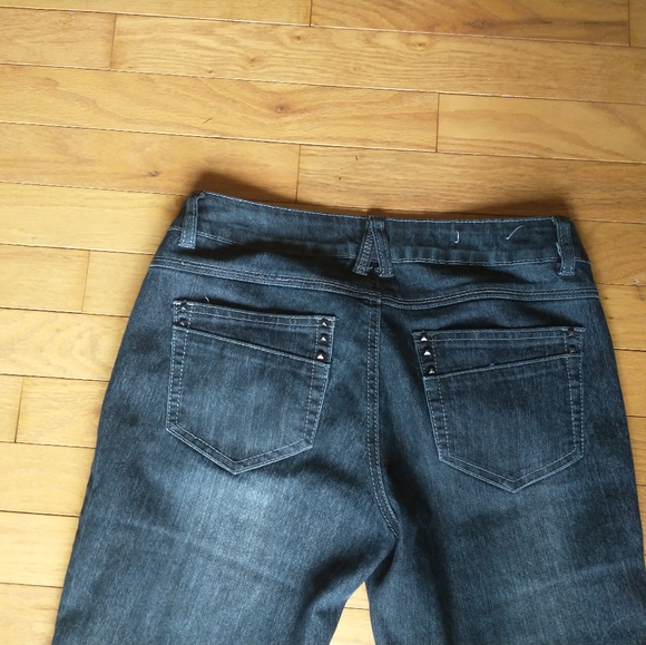 Jeans - Picture 8 of 8